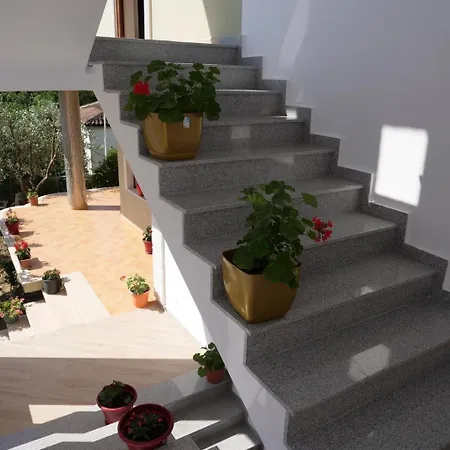 Cozy For Three فندق مبيت وإفطار *